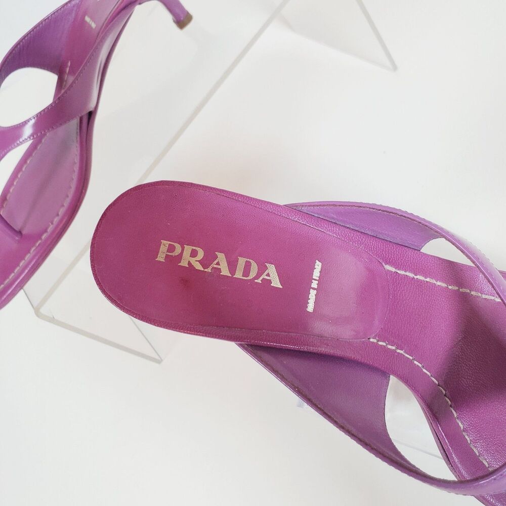 Vintage Prada Women’s Sandals EU 37 US 7 Purple Leather Thong Kitten Heel Italy - Picture 4 of 14